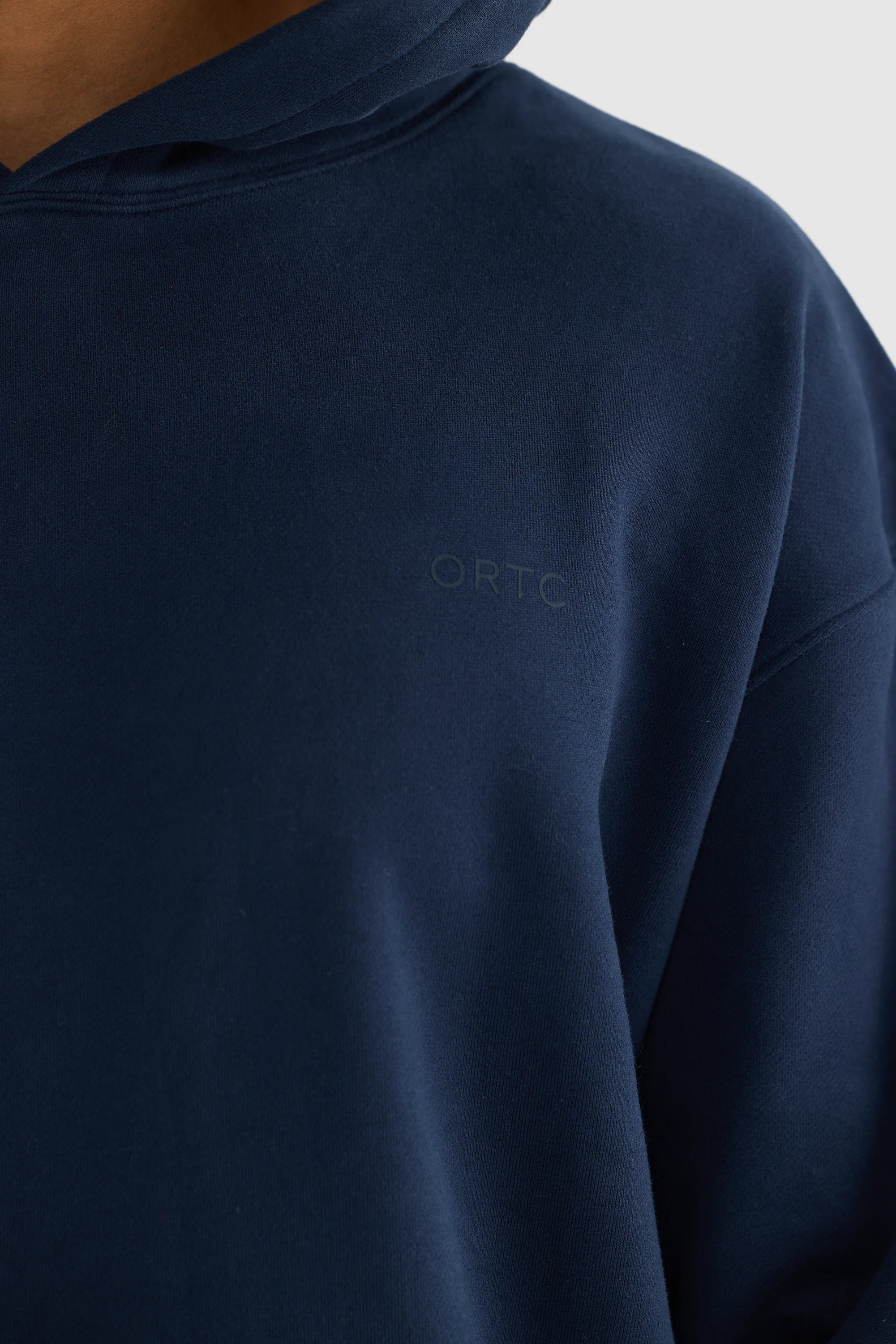 Box Hoodie Navy - Image 3