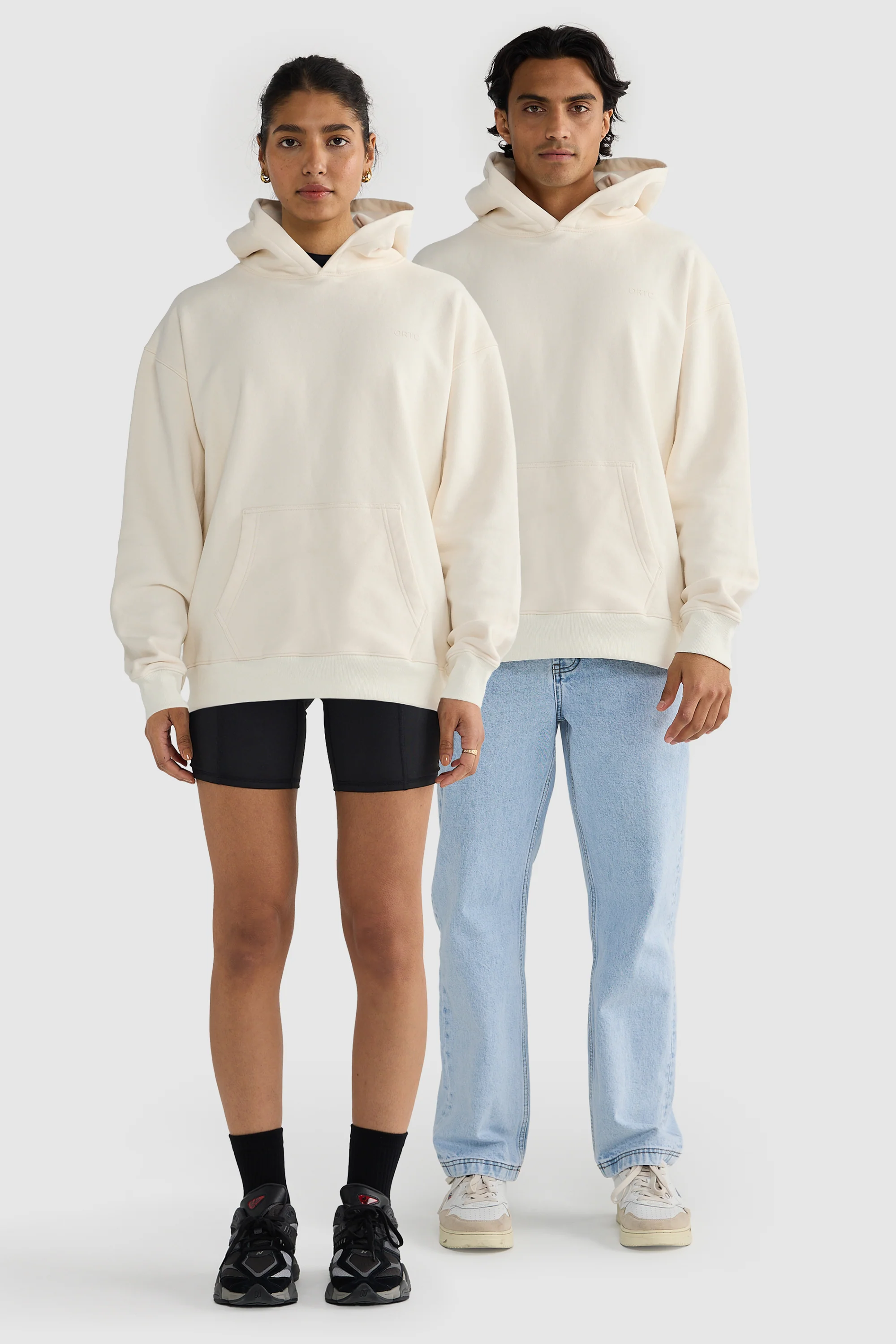 Box Hoodie Sand