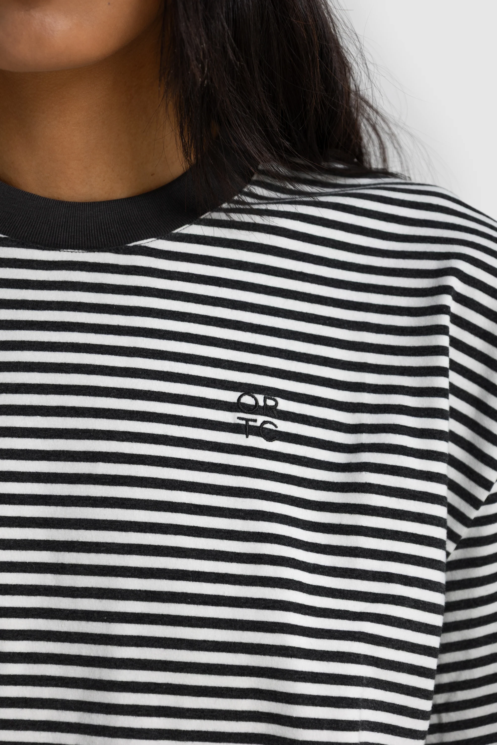 Darla Oversized T Shirt Black Stripe - Image 4