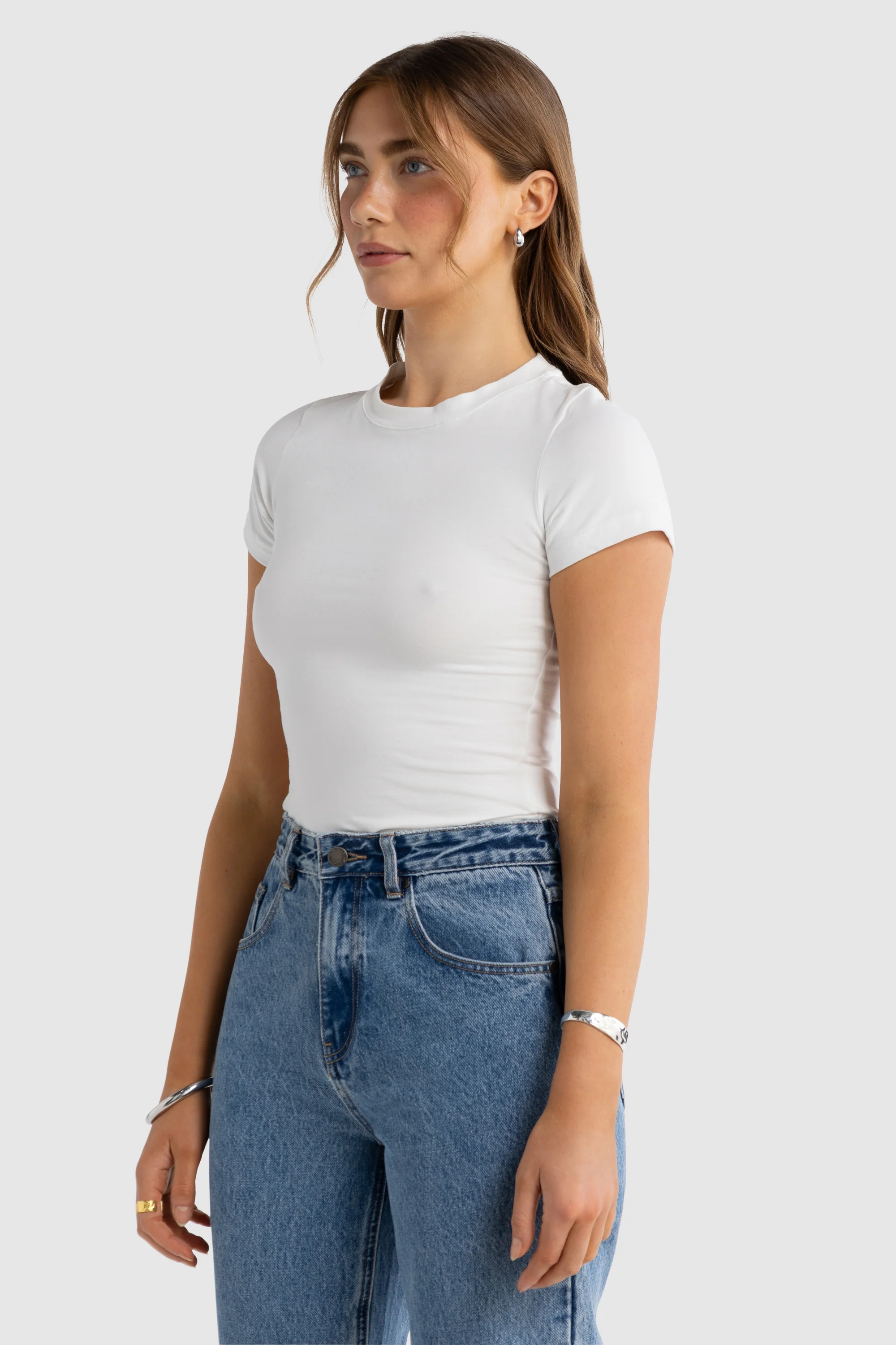 Evie Fitted T Shirt White - Image 3