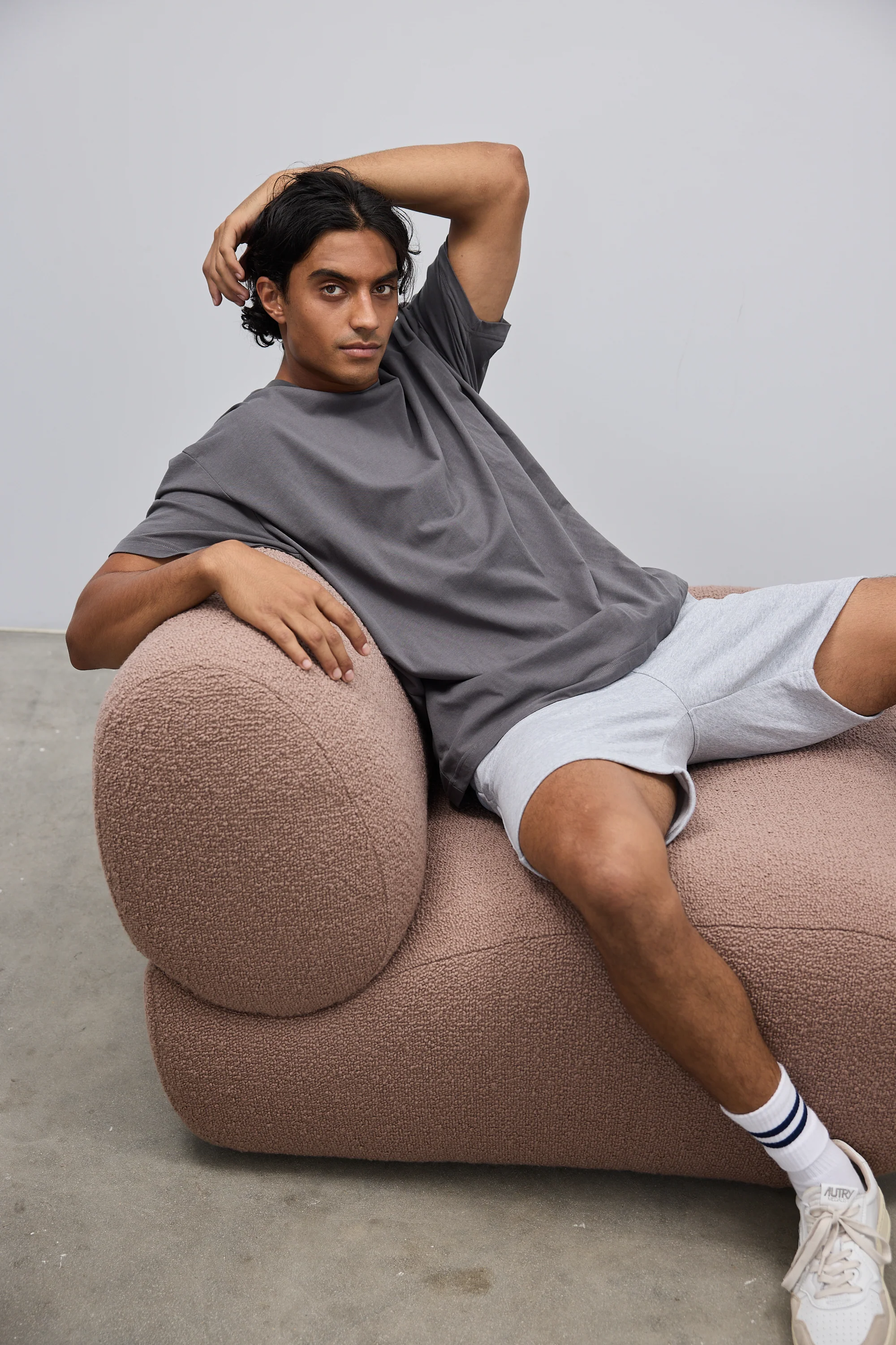 Henderson Box Fit T Shirt Charcoal - Image 2
