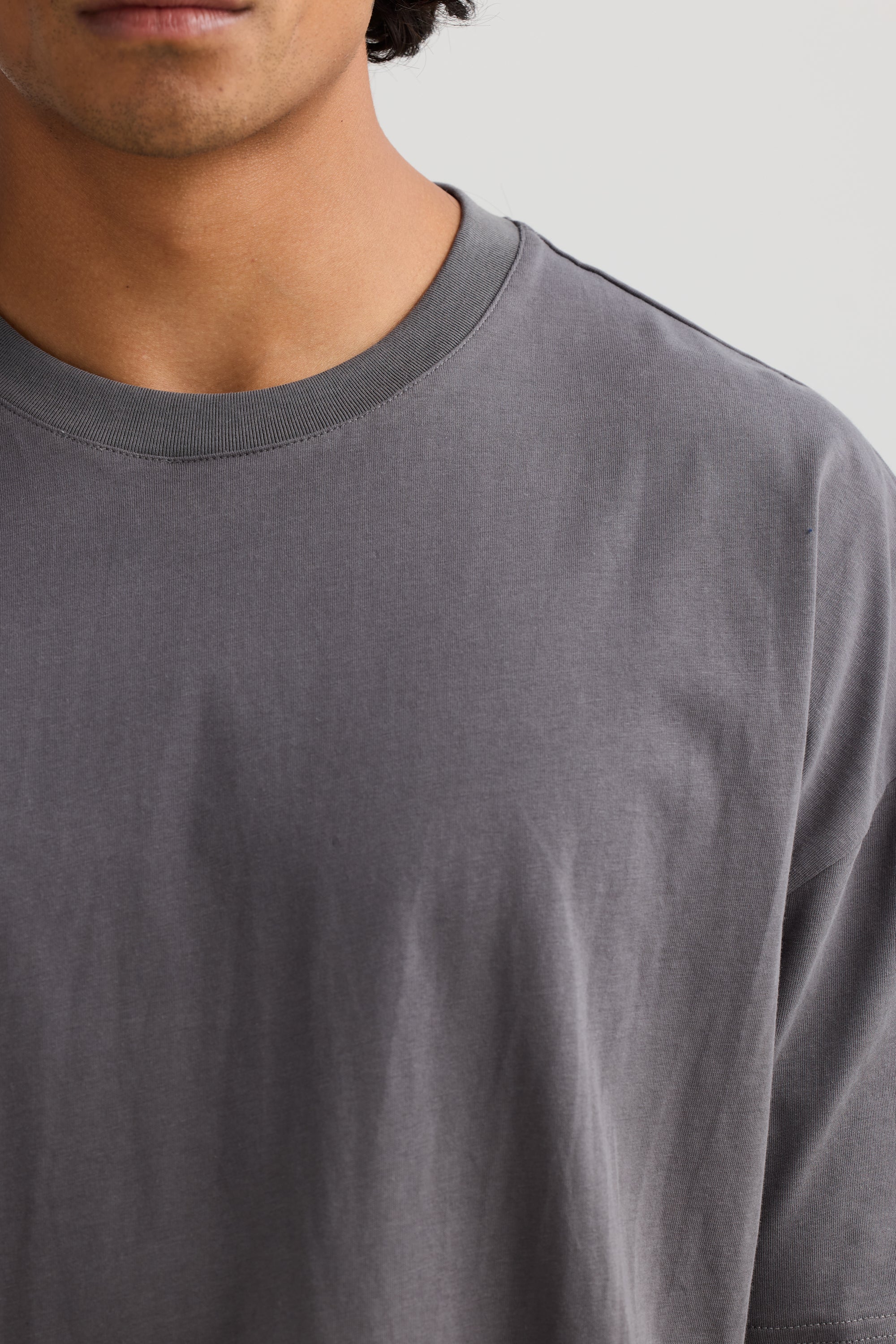 Henderson Box Fit T Shirt Charcoal - Image 3