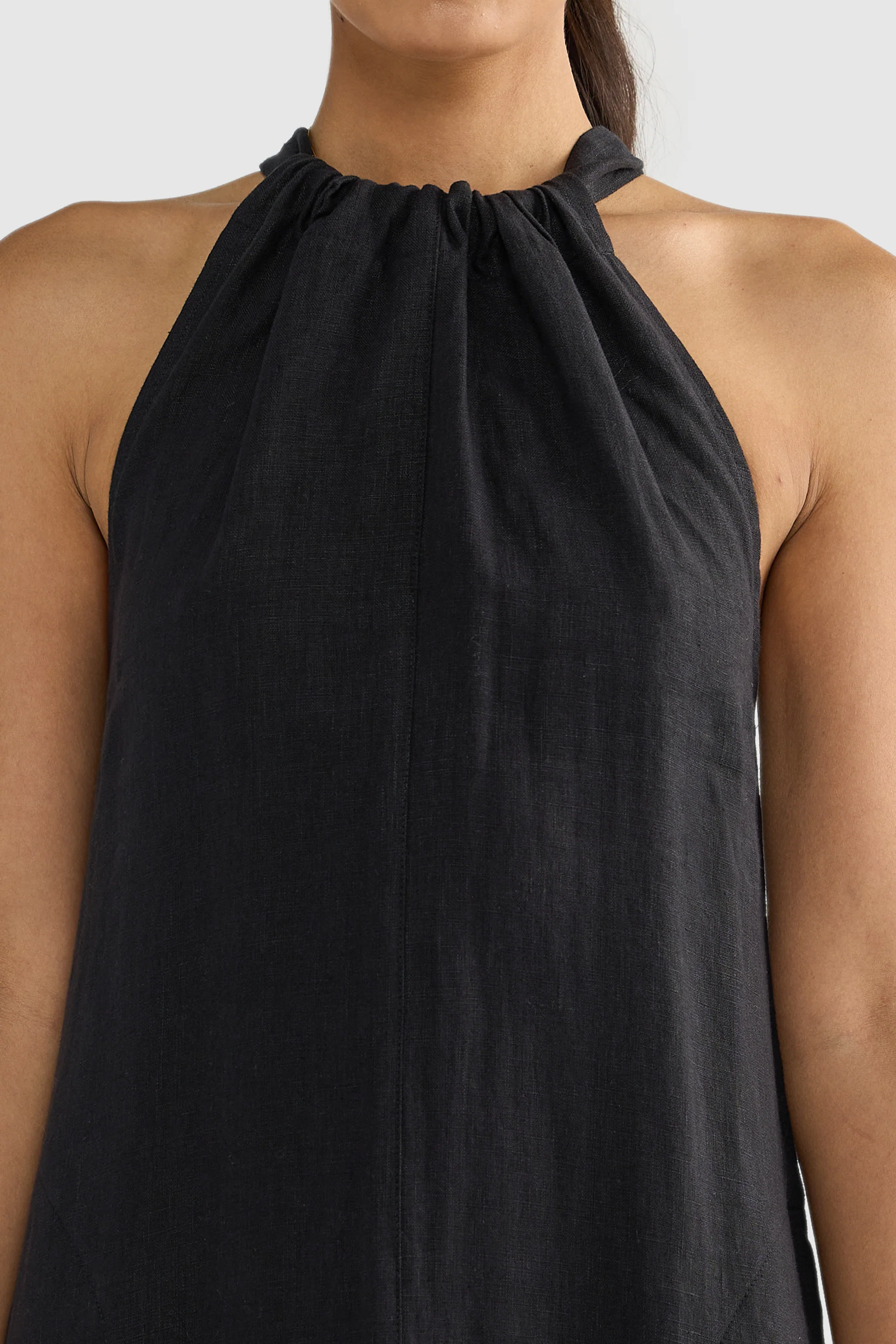 Luna Linen Halter Dress Black - Image 4