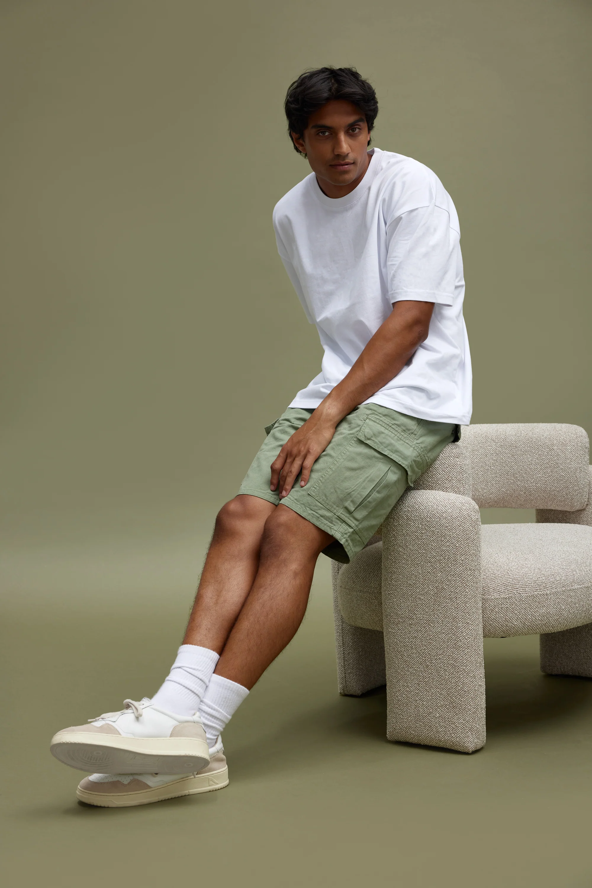 Cargo Shorts Olive - Image 2