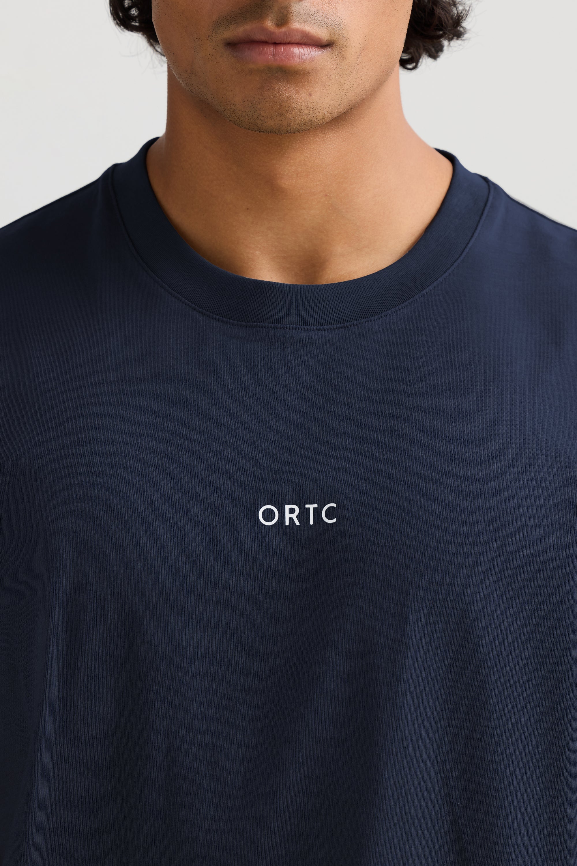 Oli Box Fit Logo T Shirt Navy - Image 2