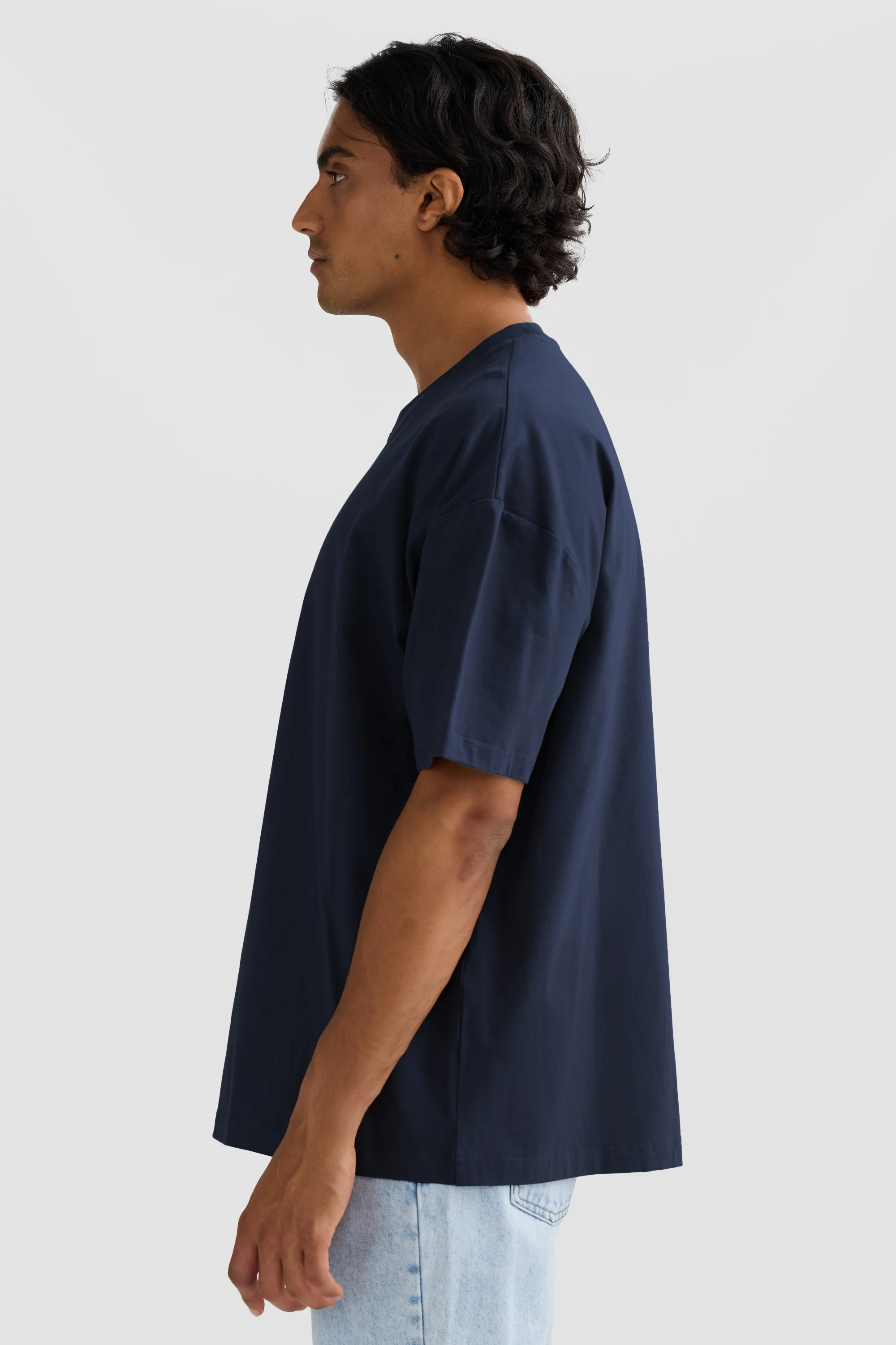 Oli Box Fit Logo T Shirt Navy - Image 3