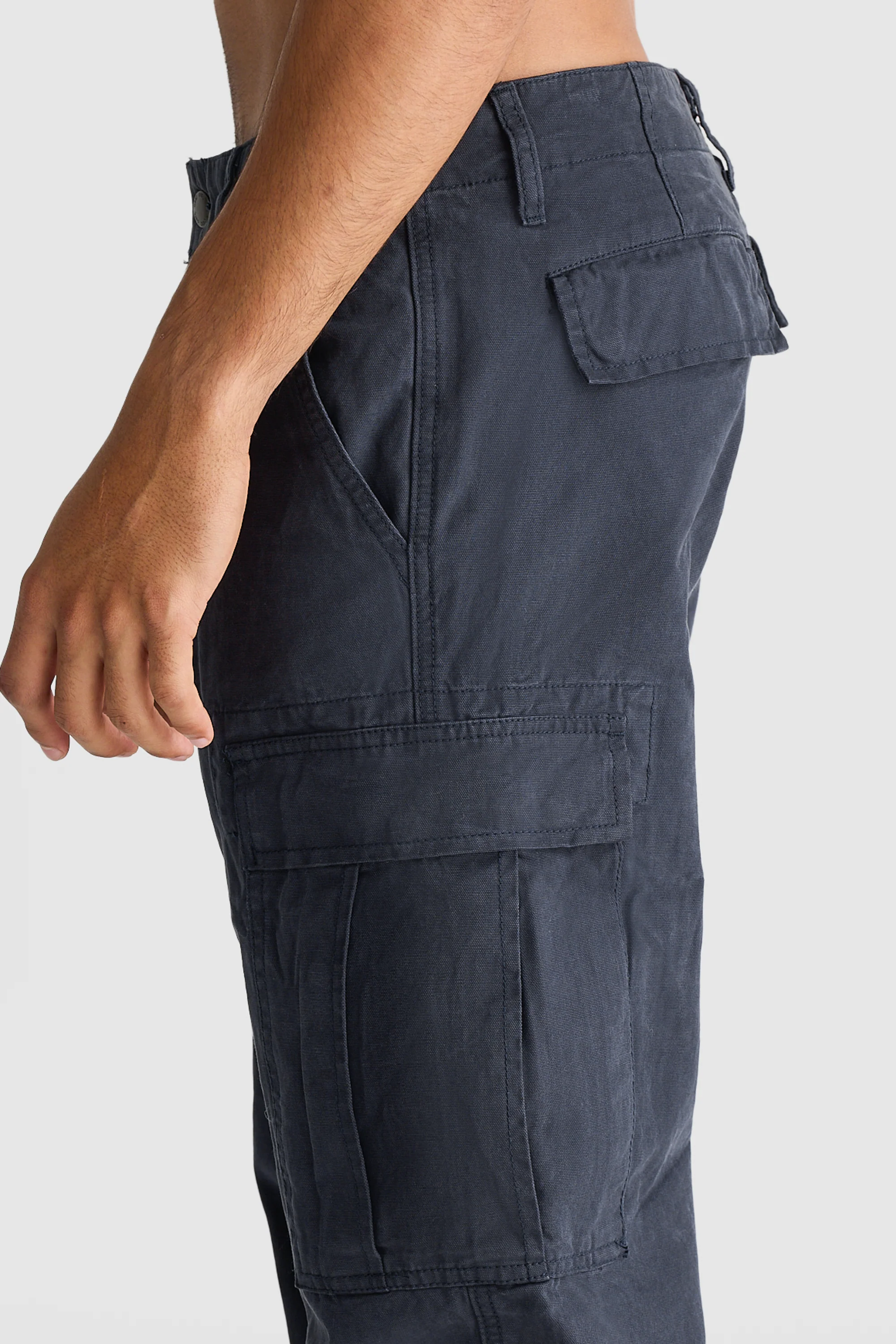 Relaxed Cargo Pants Navy - Image 4