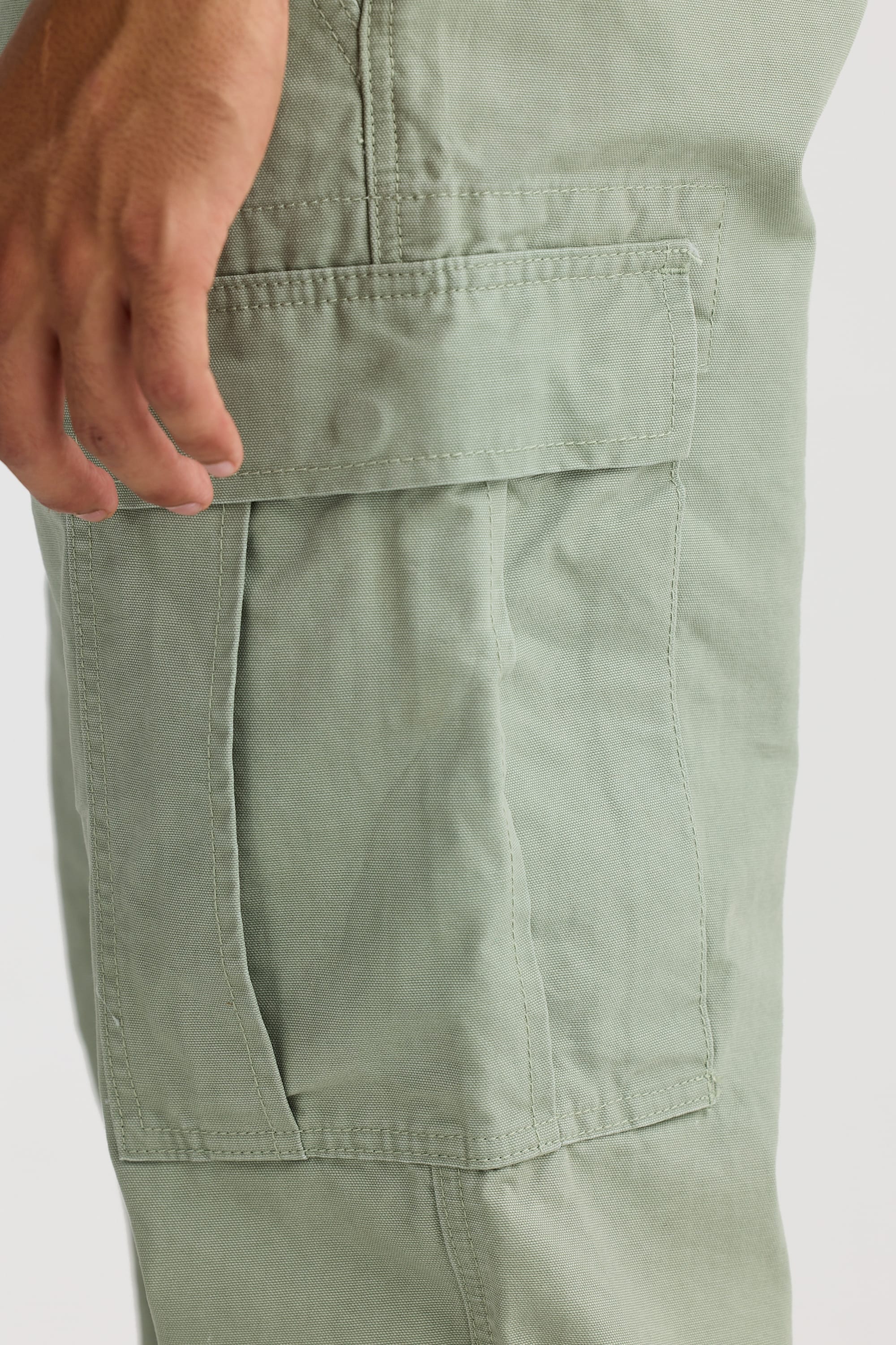 Relaxed Cargo Pants Olive - Image 6