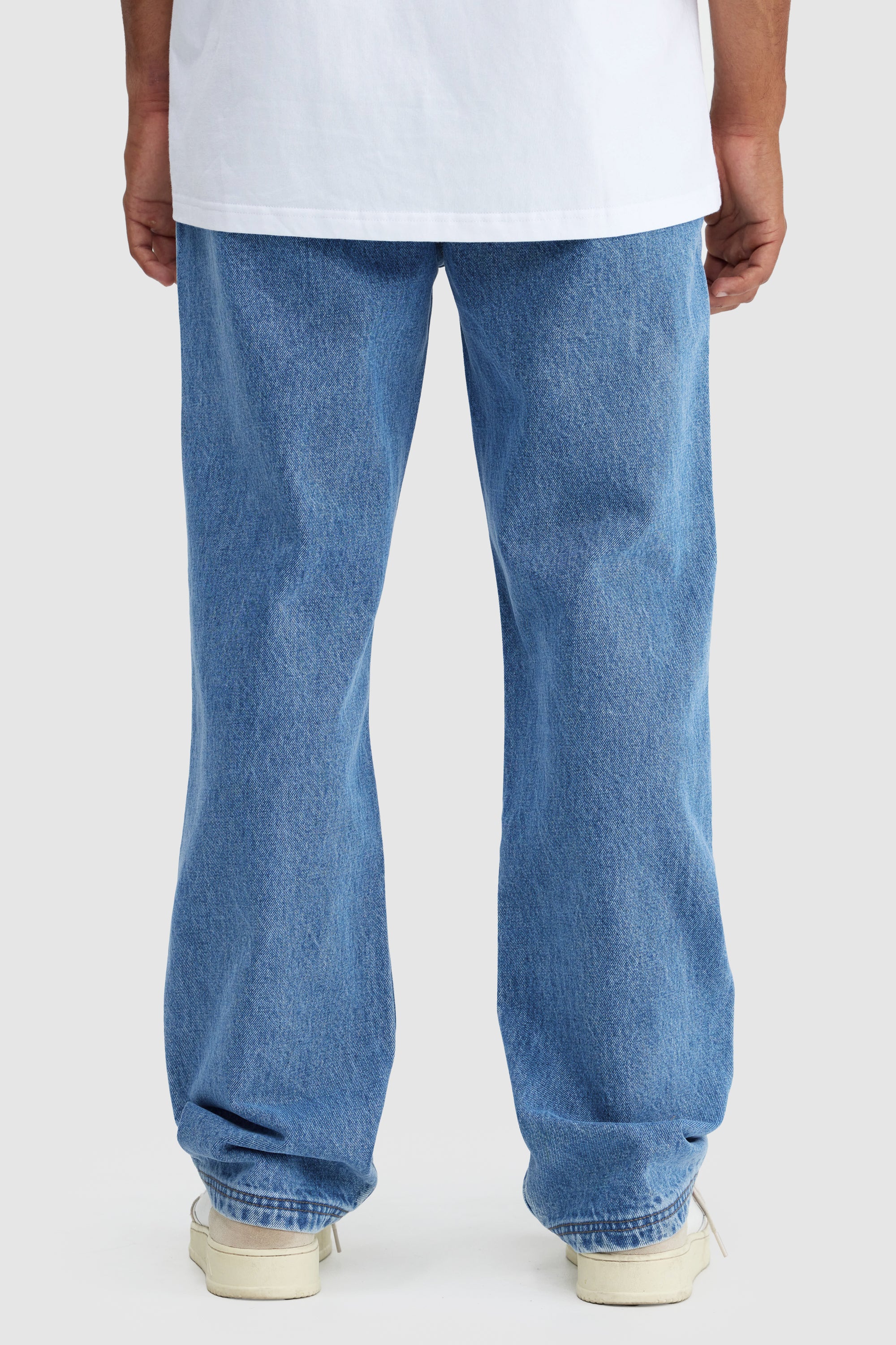 Relaxed Jean Mid Blue - Image 8
