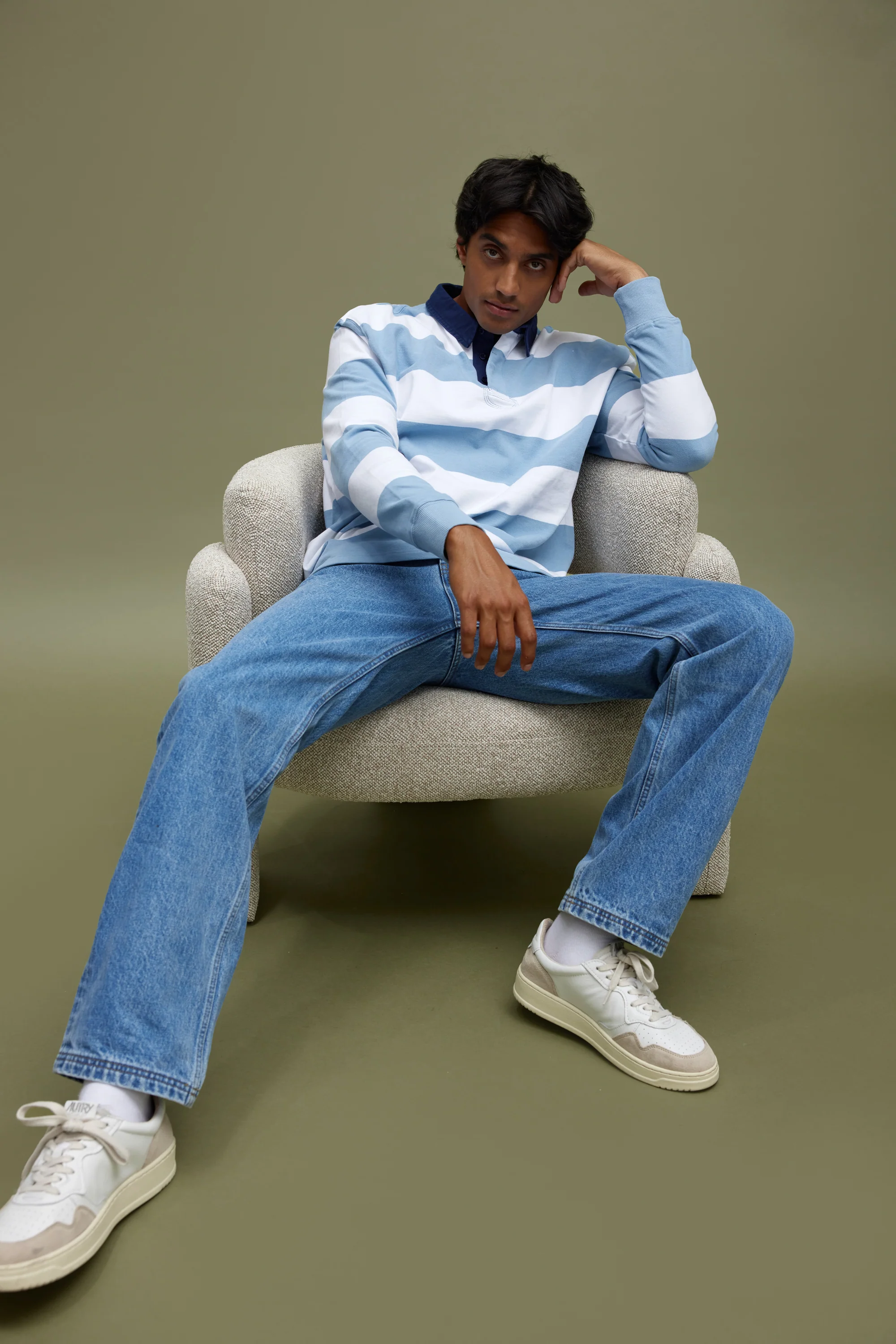Straight Jean Mid Blue - Image 2