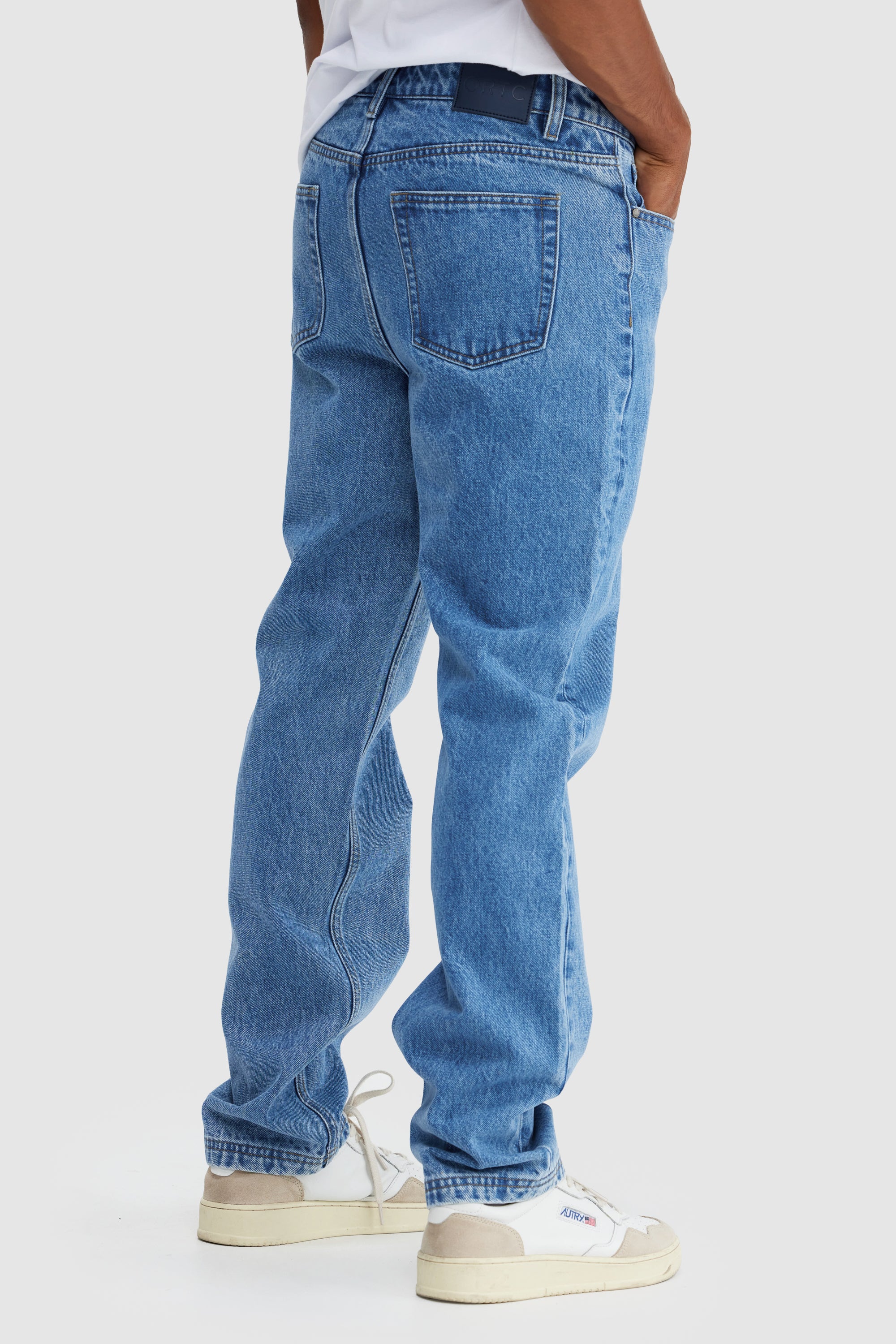 Straight Jean Mid Blue - Image 6