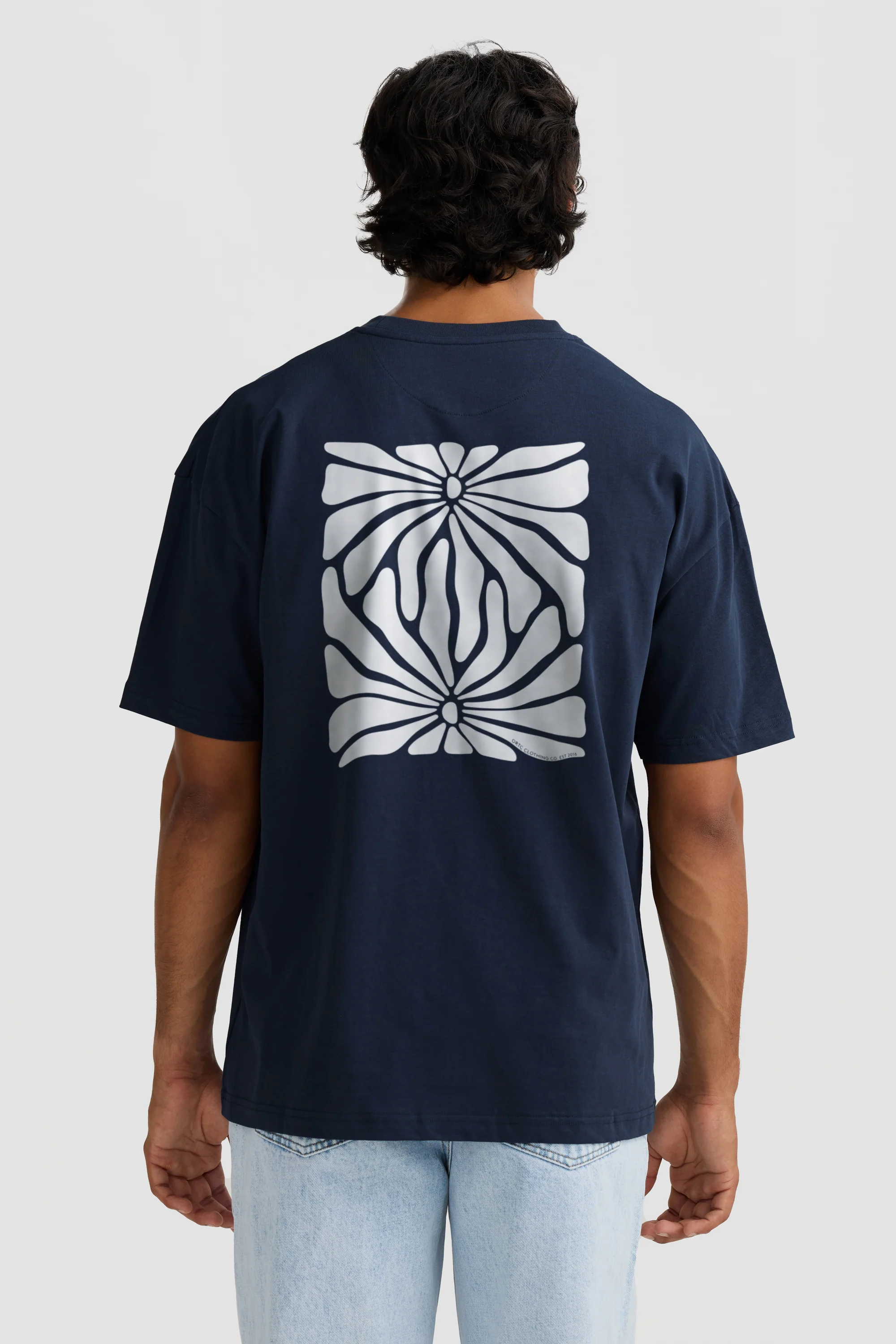 Unisex Shelly Box Fit T Shirt Navy - Image 5
