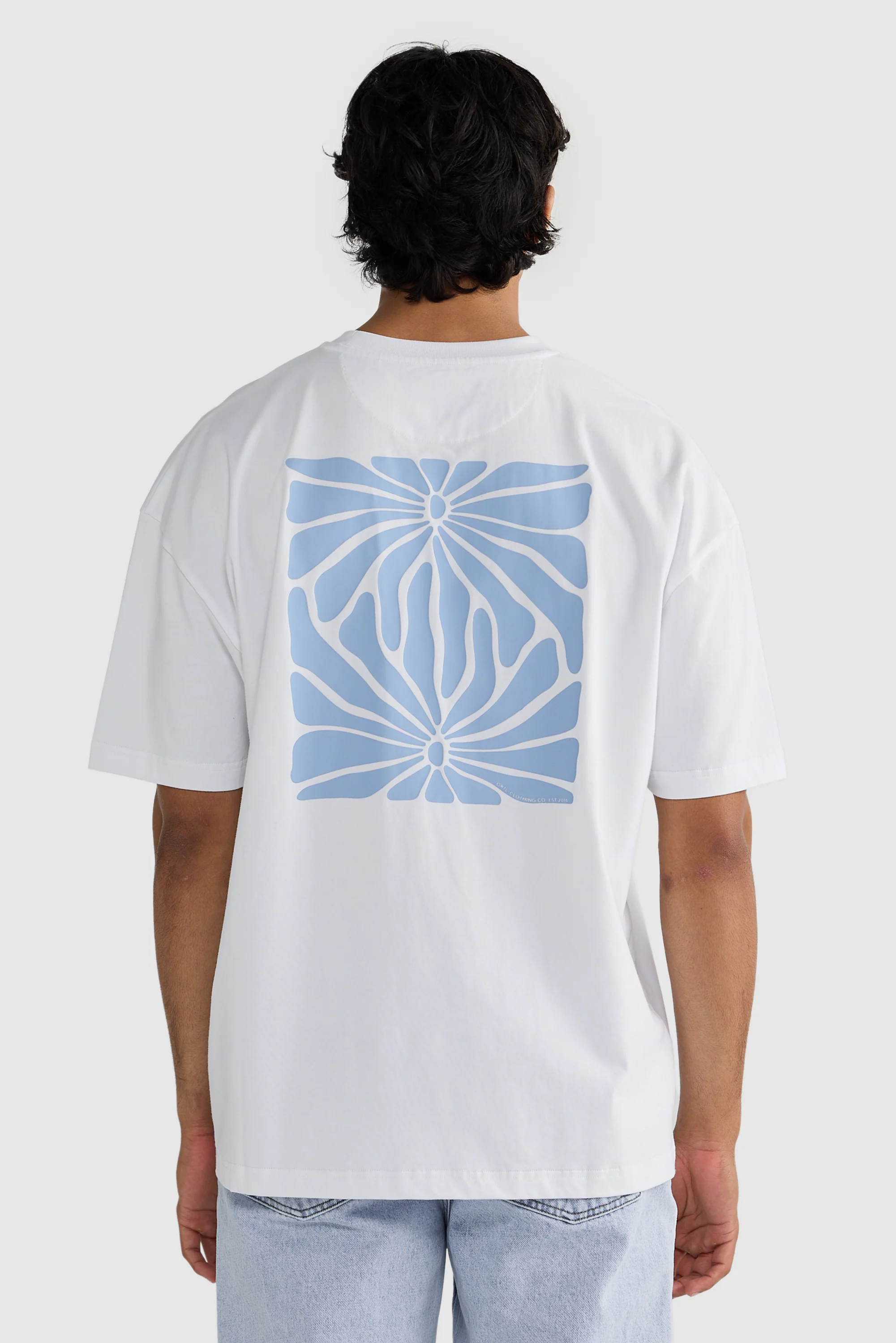 Unisex Shelly Box Fit T Shirt White - Image 4