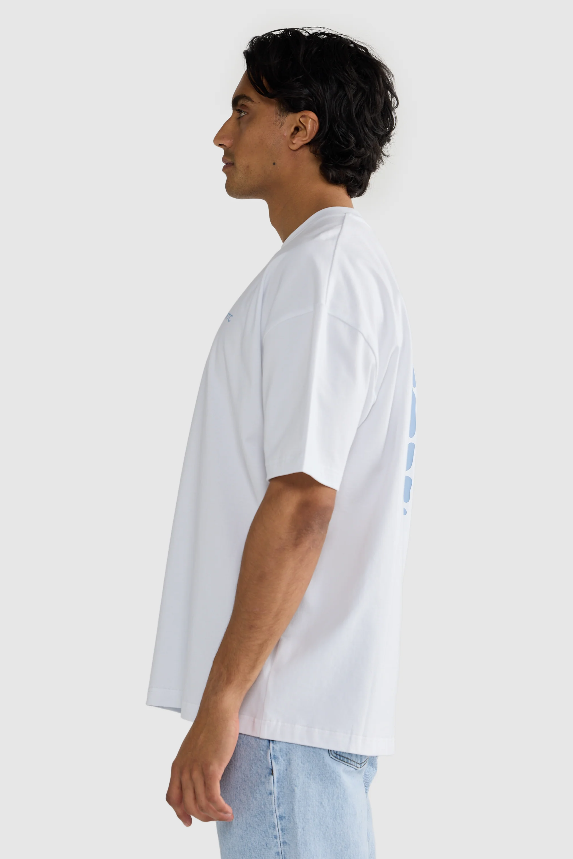 Unisex Shelly Box Fit T Shirt White - Image 6