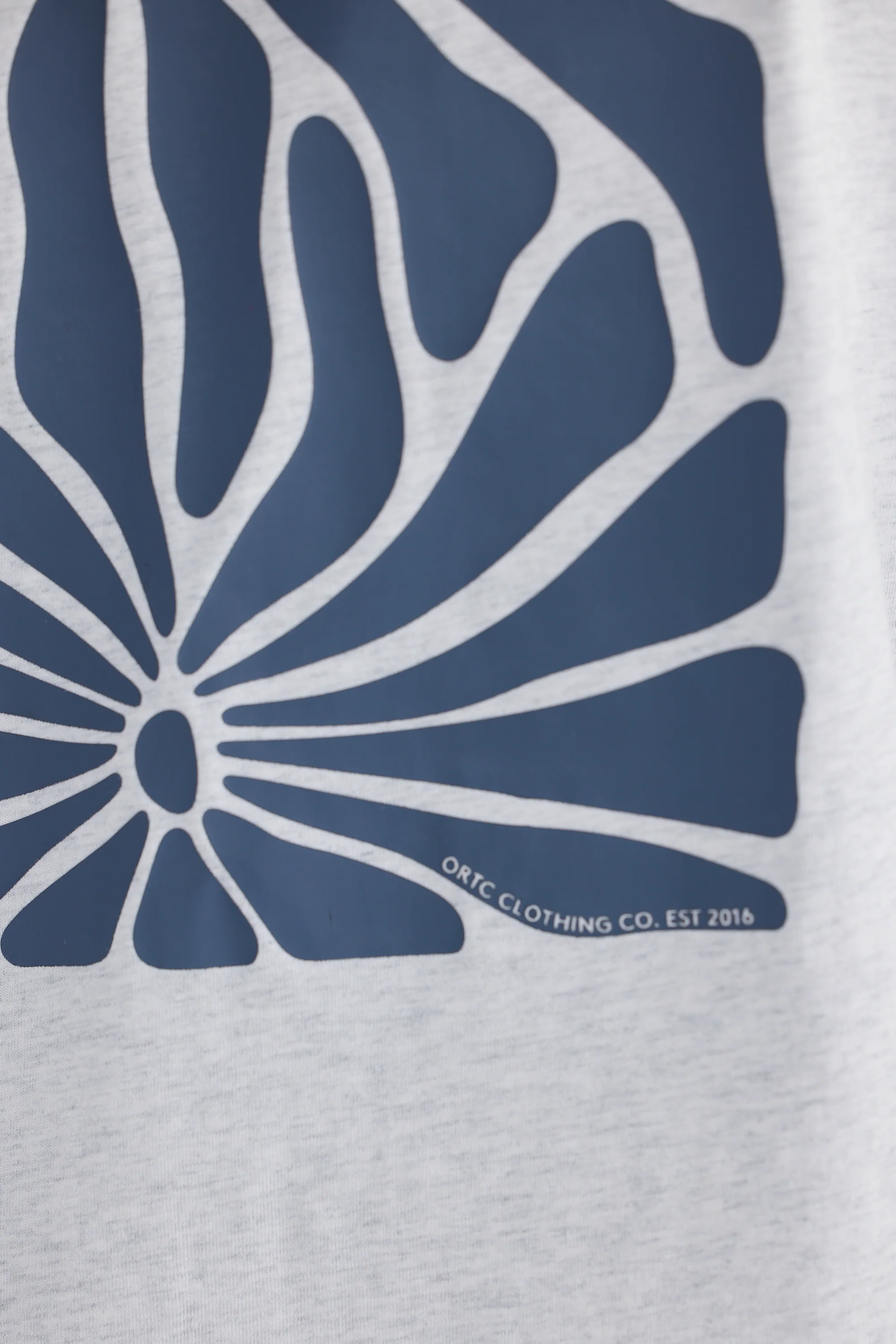 Unisex Shelly Box Fit T Shirt White Marle - Image 5