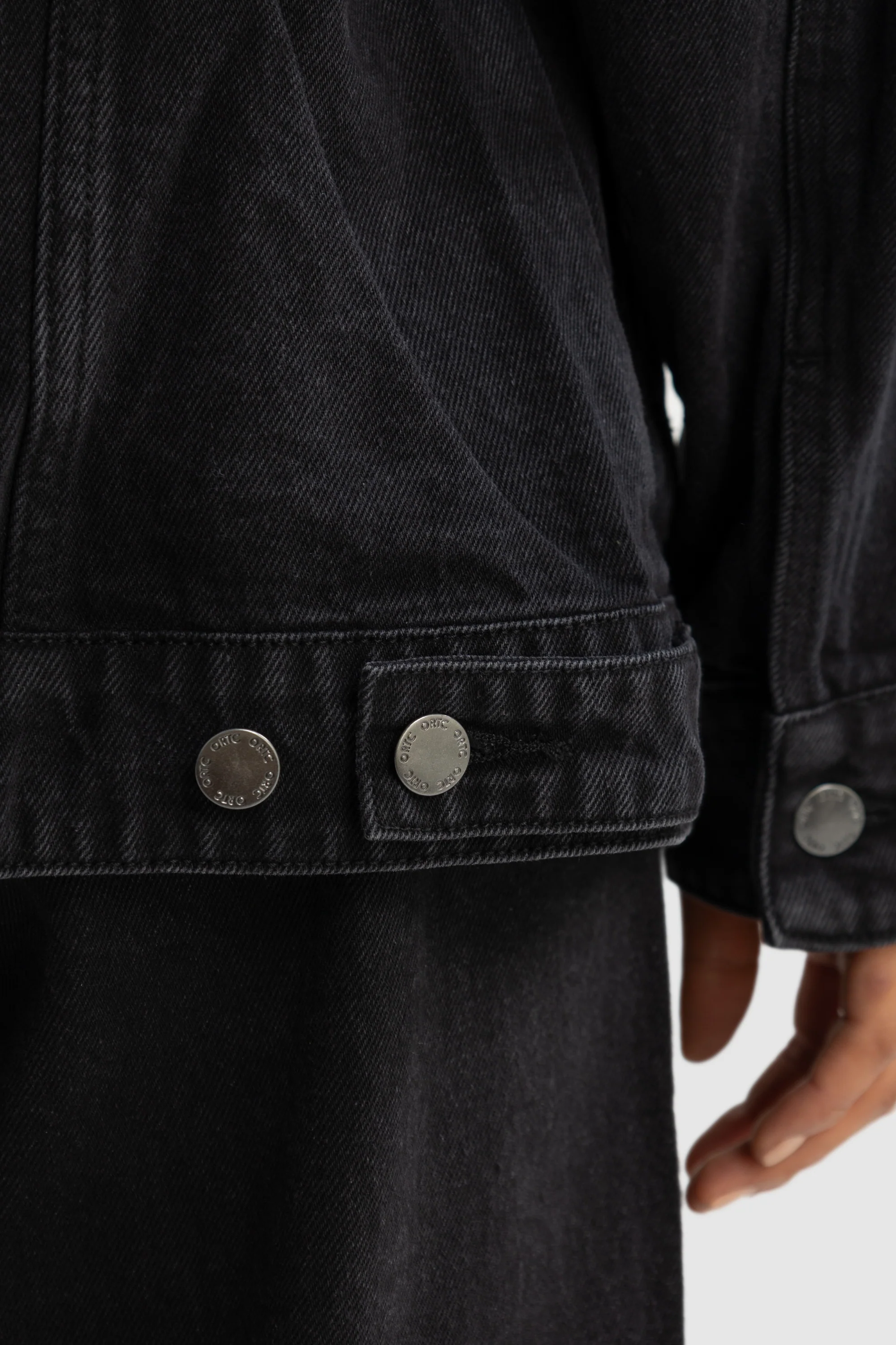 Willow Denim Oversized Jacket Washed Black - Image 7
