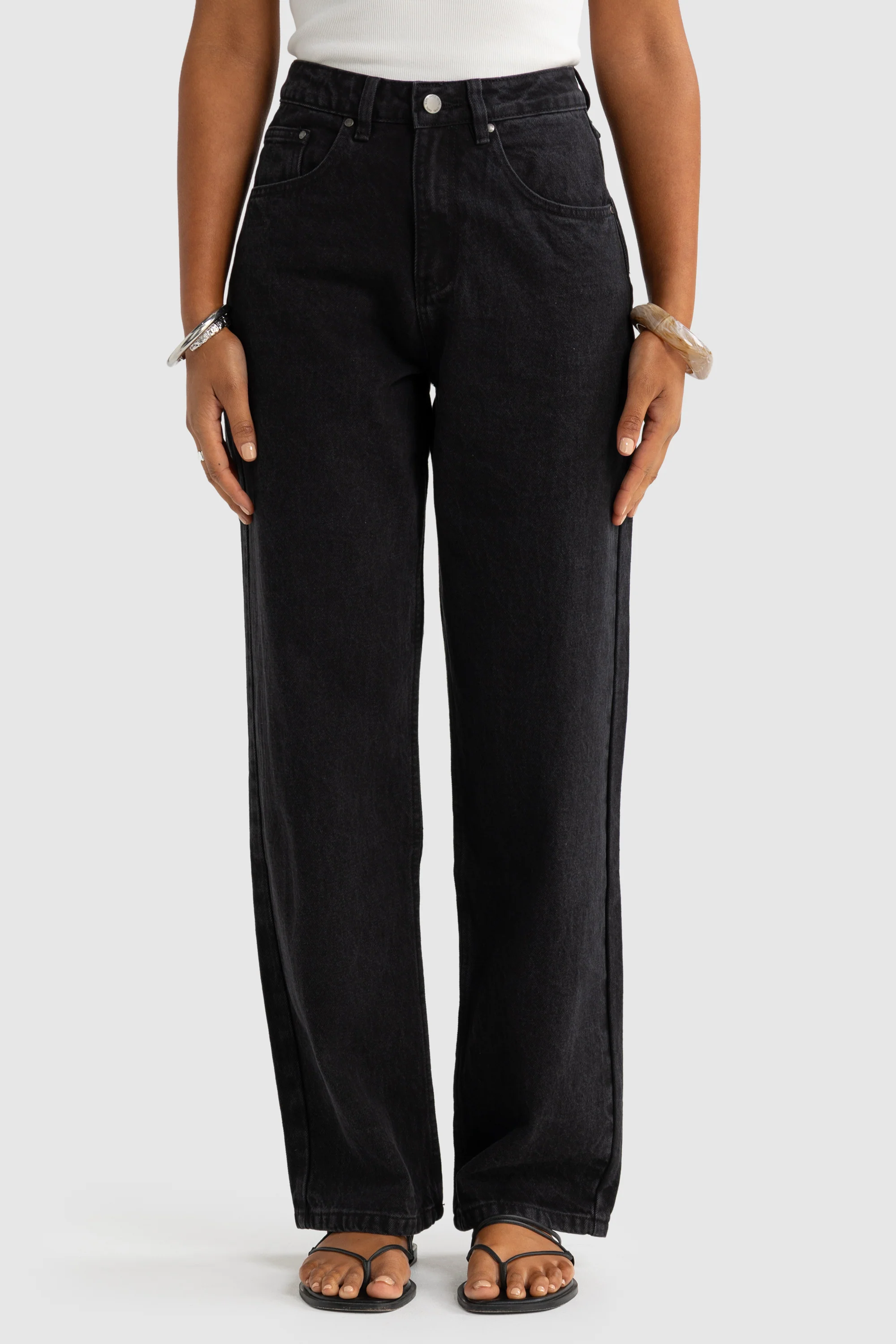 Willow Denim Relaxed Jean Washed Black - Image 3