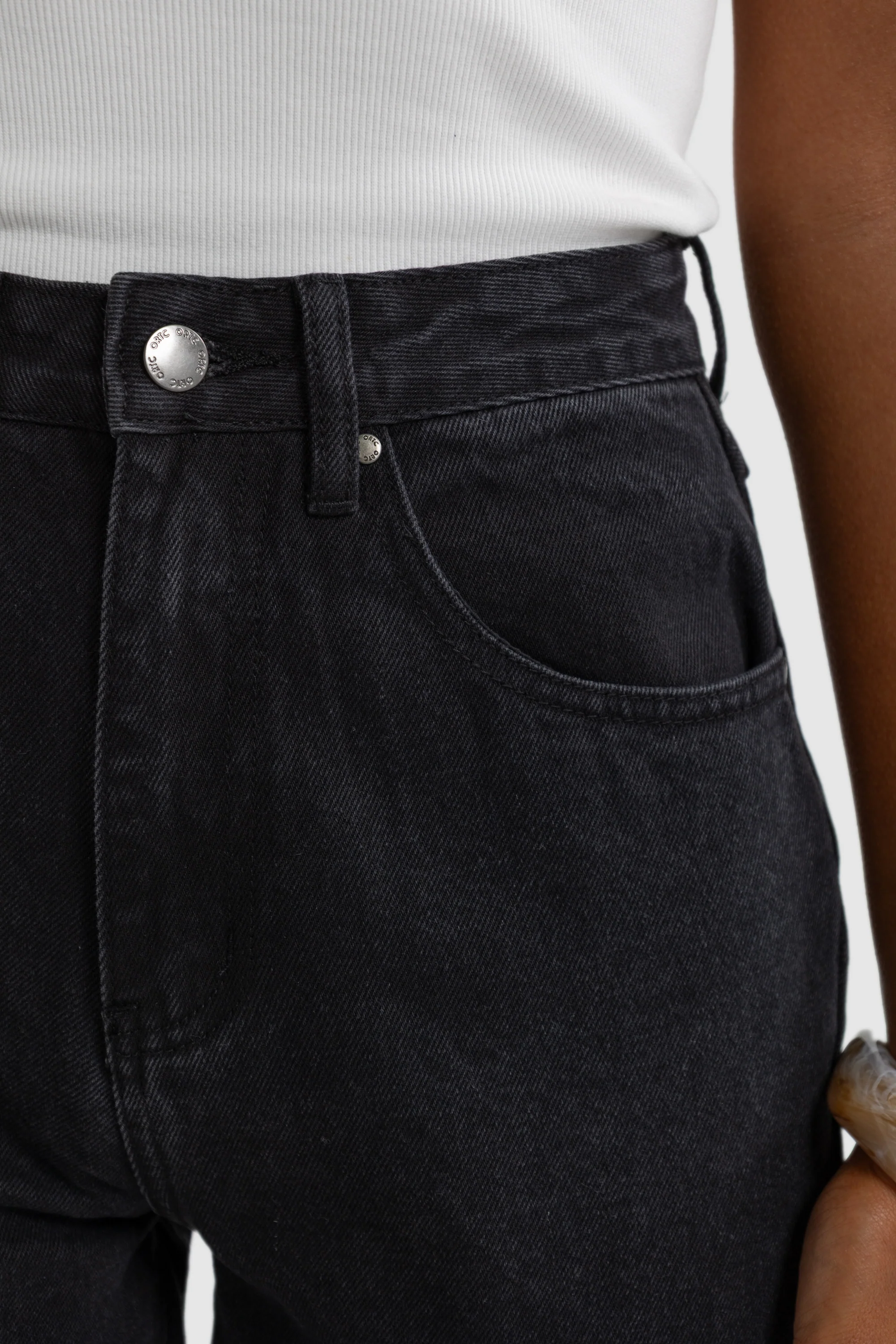 Willow Denim Straight Leg Jean Washed Black - Image 4