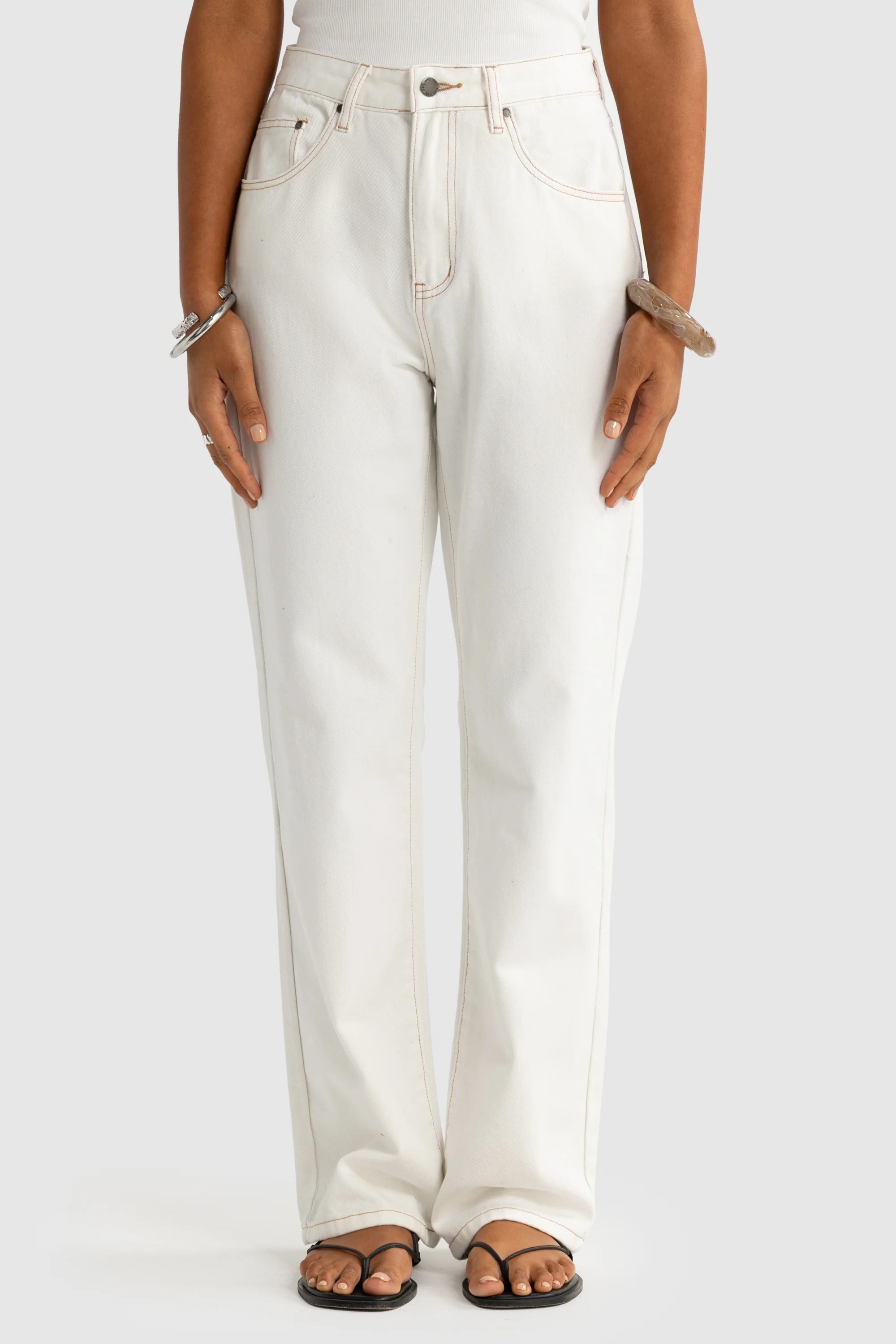 Willow Denim Straight Leg Jean White - Image 3