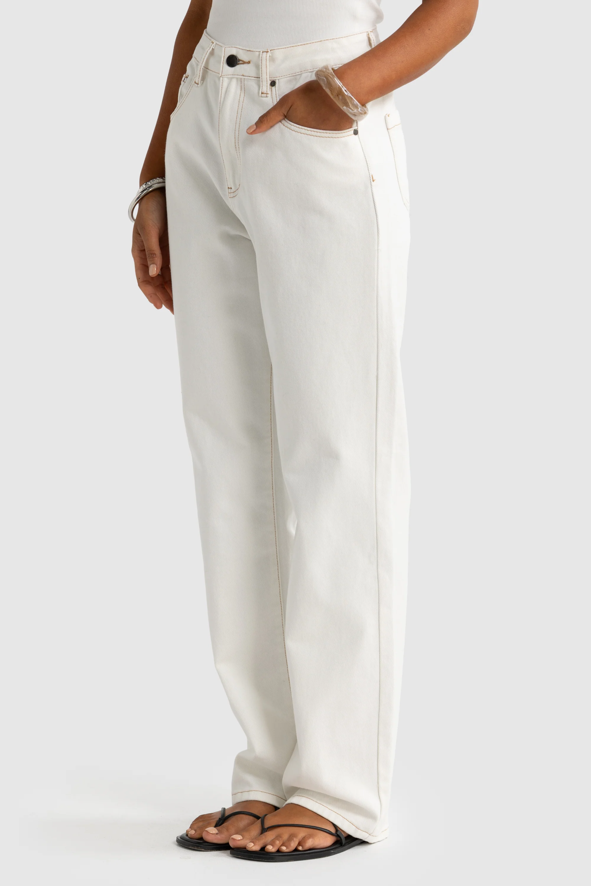 Willow Denim Straight Leg Jean White - Image 5